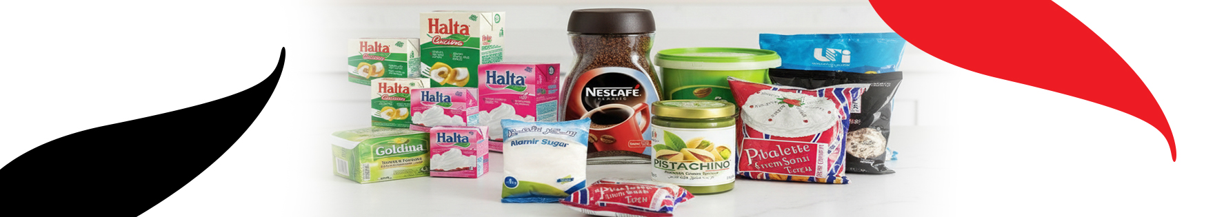 مجموعة من المواد الغذائية واللحوم